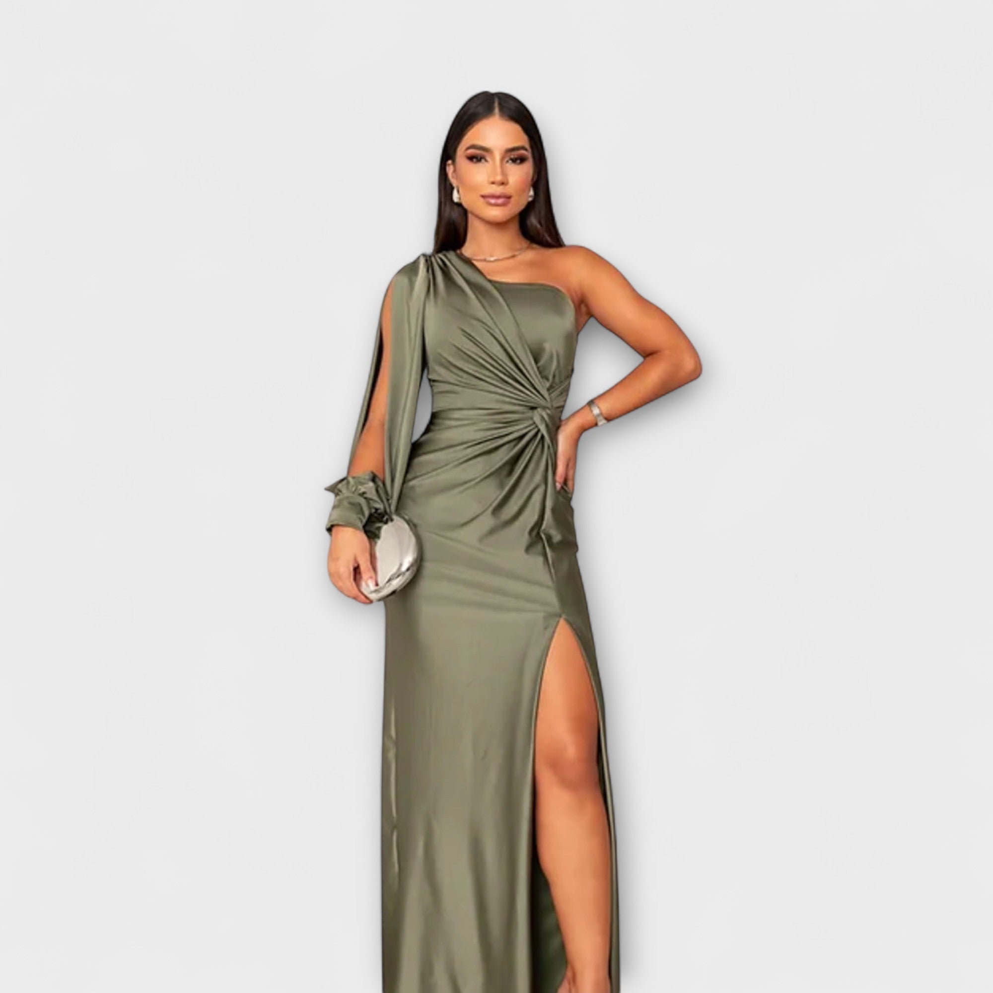 Juli - Elegáns Ruha Kifinomultsággal